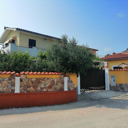 T&D Apartmani PUY 외부 사진